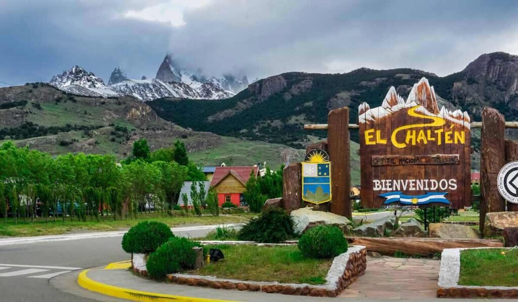 El Chaltén village entrance sign - Patagonia Argentina travel destination
