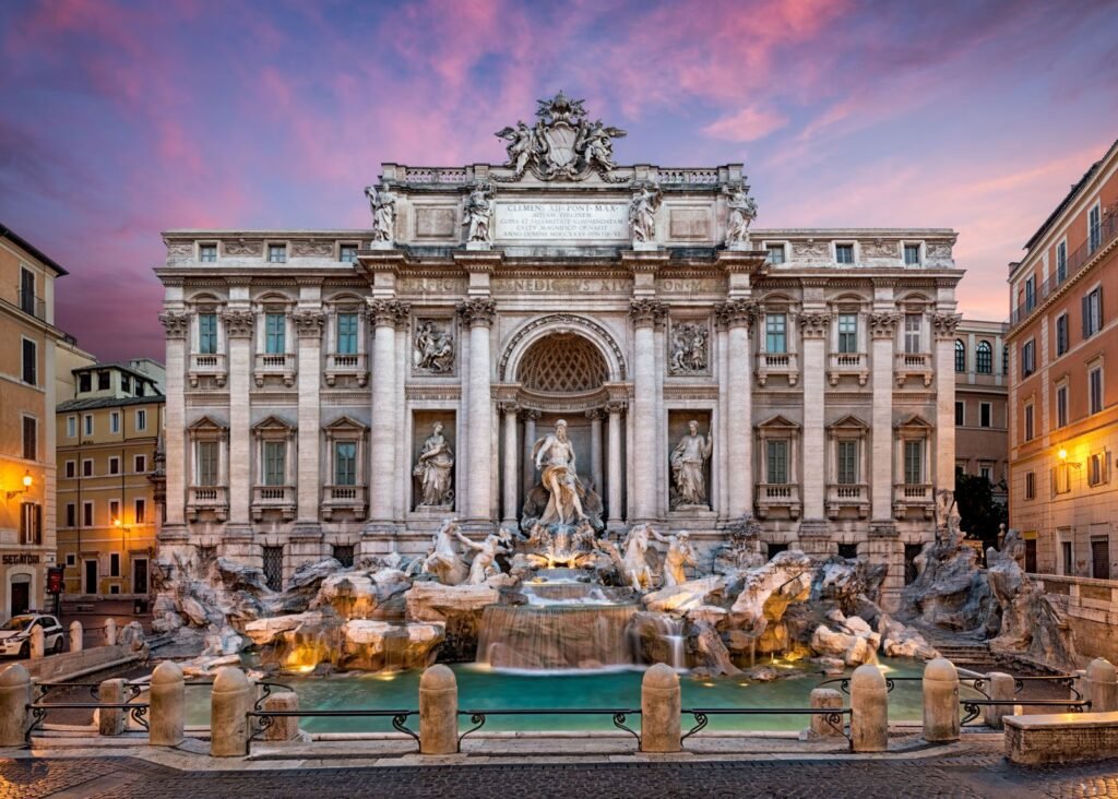 Trevi Fountain in Rome, a free landmark to visit in Europe
