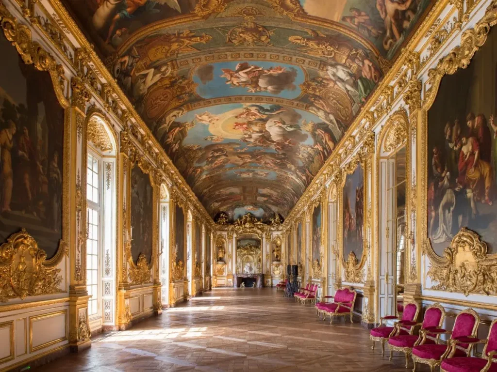 Musée Carnavalet in Paris, a free museum about the history of Paris