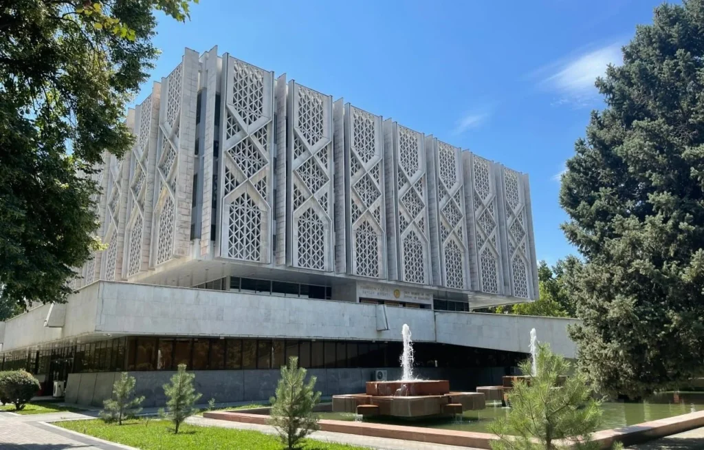 Soviet modernist architecture in central Tashkent