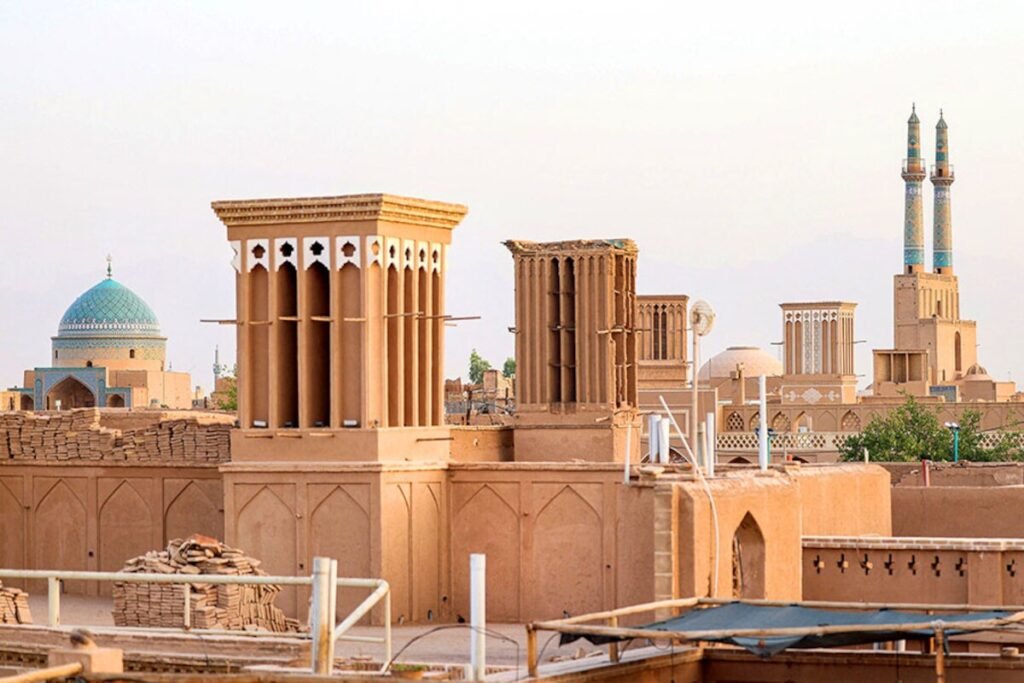 Yazd old city badgirs wind towers skyline UNESCO desert architecture - Iran travel guide